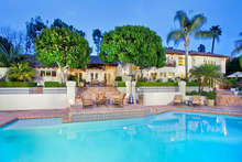 20120315_be_7107_lc_0100_web_cropped_2x