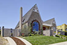 D84rek_39395_101_web_cropped_2x