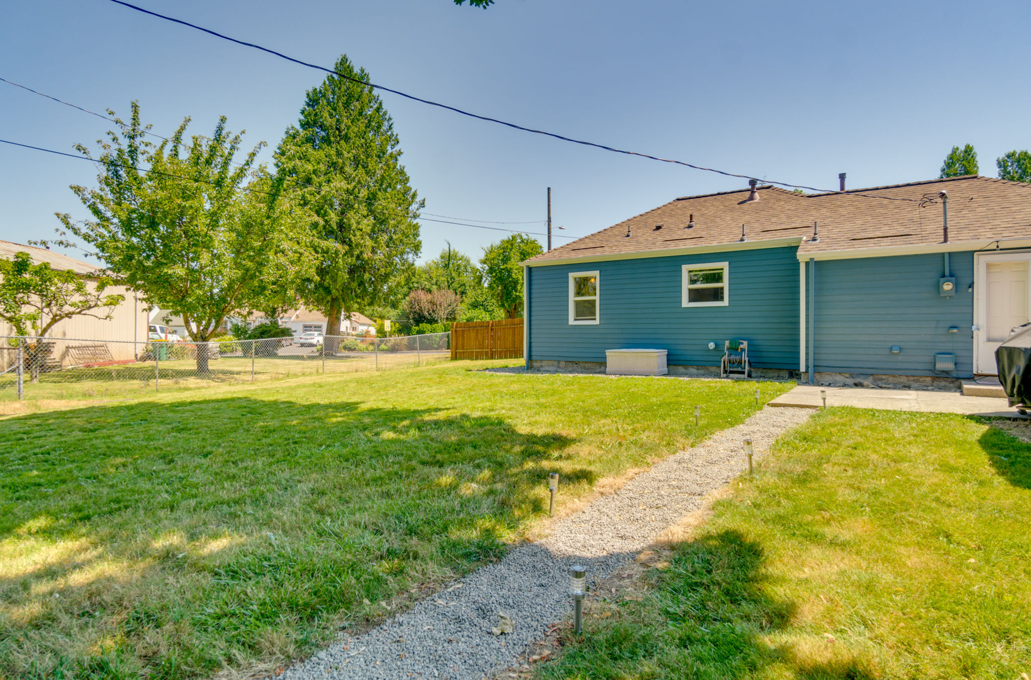 120 Cedar Ln Wood Village, Oregon by Jonathan Schweitzer