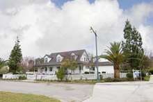 Gaslight_court_14403__100_cropped_2x