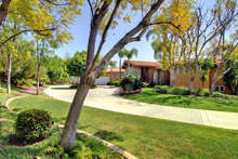 27100_102_web_cropped_2x